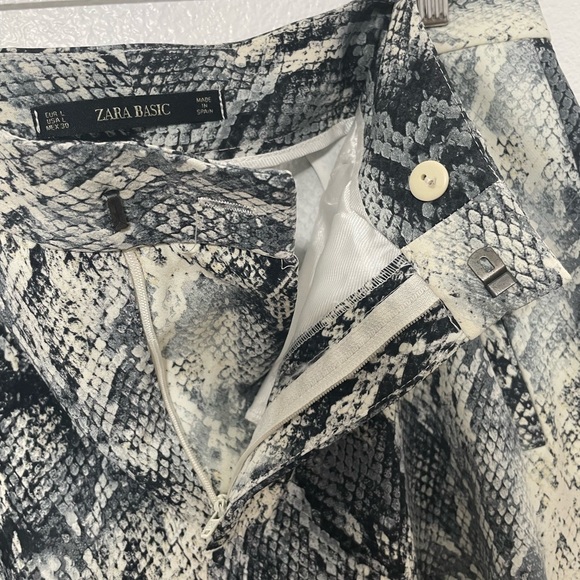 Zara snake print trousers - Picture 6 of 6